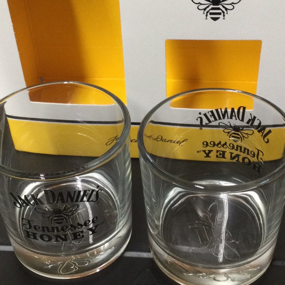 New 2 Jack Daniels Glasses With Gift Box - Picture 4 of 6